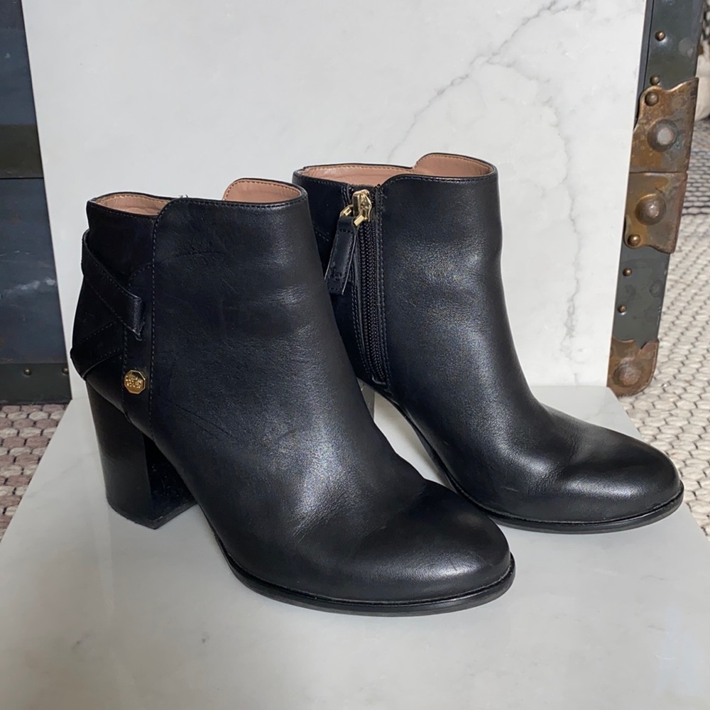 Louise et Cie Black Leather Booties | size 5